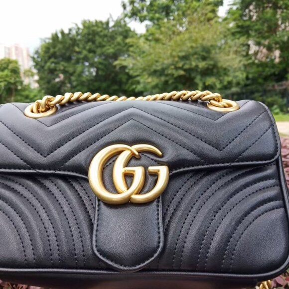 GUCCI Marmont Crossbody Shoulder Bag 26 - Picture 5 of 7
